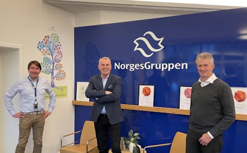 F.v.: Kjetil Flåterud Kjededirektør i NorgesGruppen, Hans Olav Bakås CEO Mat-Norge og Helge A Myre IT ansvarlig butikksystemer i NorgesGruppen.
