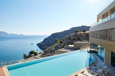 19 millioner TUI-gjester mener at Lindos Blu Luxury Hotel & Suites på Rhodos er det beste hotellet i verden. Foto: TUI