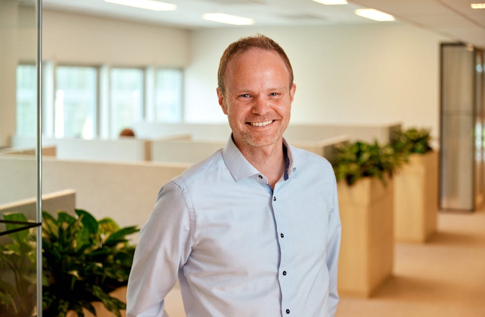 SKYLDFØLELSE: – Mange tenker på at det er mye å gjøre på jobben, at det hoper seg opp og uansett må gjøres senere. At det er vanskelig å finne noen andre til å gjøre jobben, eller at man får dårlig samvittighet for at kollegaer må gjøre arbeid man selv skulle ha gjort, sier Thomas Tobro Wøien, psykolog i forsikringsselskapet If.